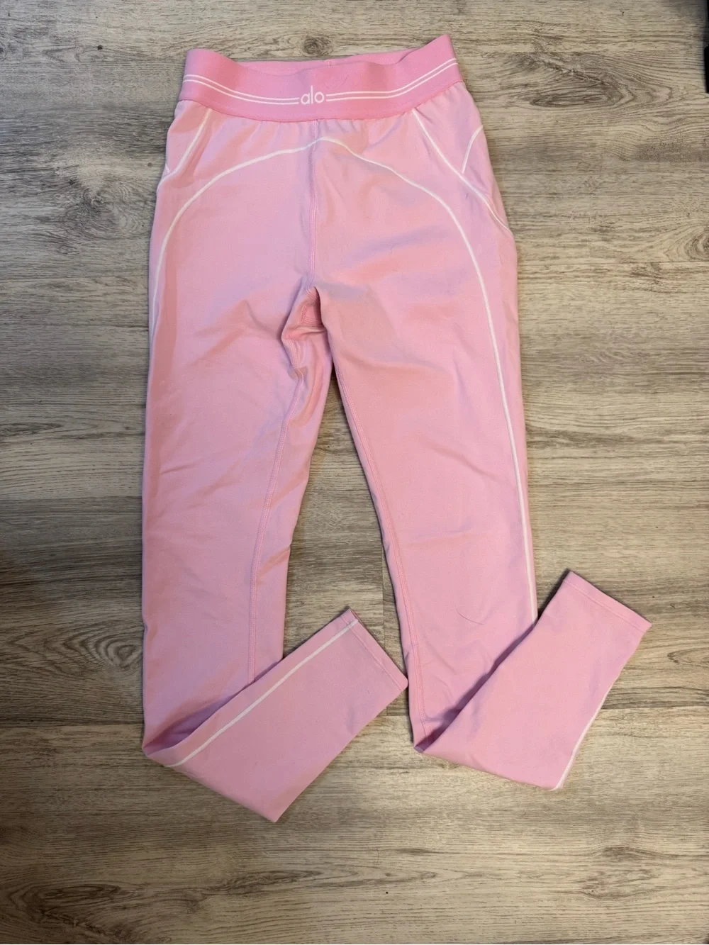 Alo Yoga Airbrush High-Waist Heart Throb Legging